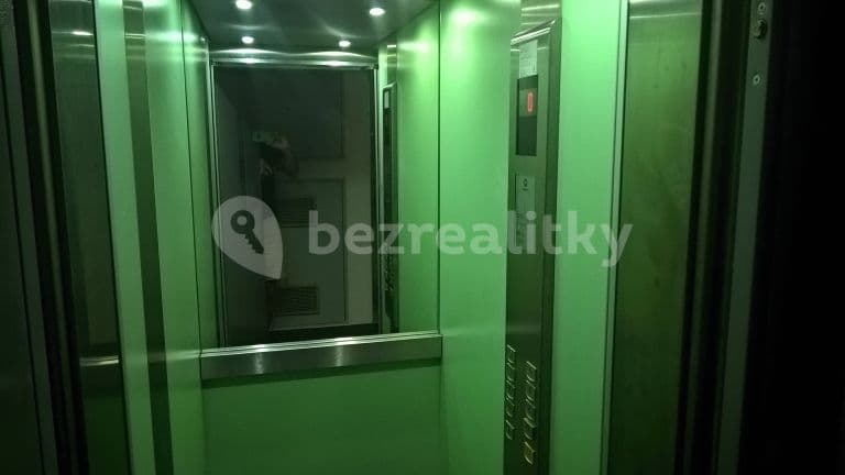 Pronájem bytu 2+kk 52 m², Bulharská, Praha, Praha Pronájem bytu 2+kk 52 m², Bulharská, Praha, Praha