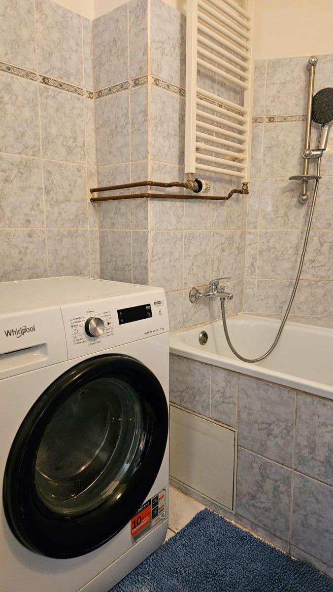 Pronájem bytu 3+1 68 m², Na Sypkém, Praha, Praha Pronájem bytu 3+1 68 m², Na Sypkém, Praha, Praha