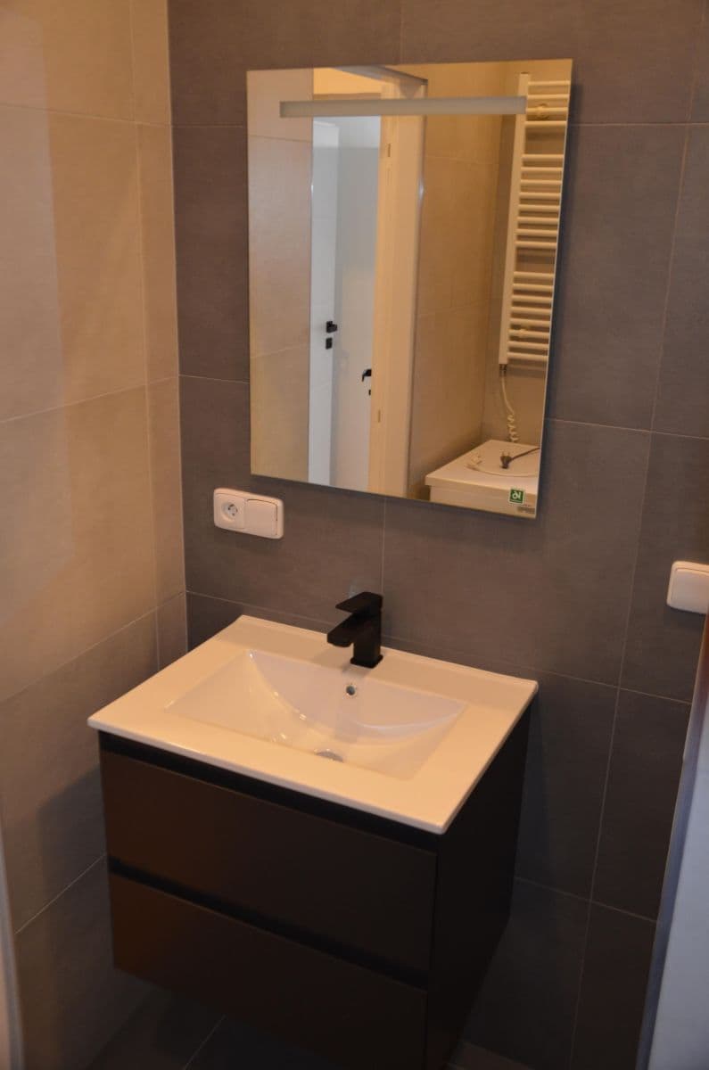 Pronájem bytu 1+kk 34 m², V Újezdech, Brno, Jihomoravský kraj Pronájem bytu 1+kk 34 m², V Újezdech, Brno, Jihomoravský kraj