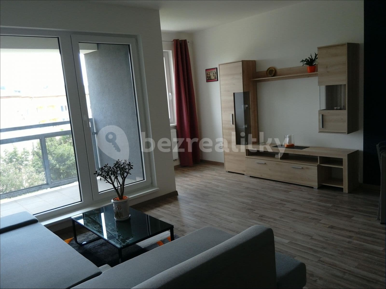 Pronájem bytu 1+kk 36 m², gen. Píky, Olomouc, Olomoucký kraj Pronájem bytu 1+kk 36 m², gen. Píky, Olomouc, Olomoucký kraj