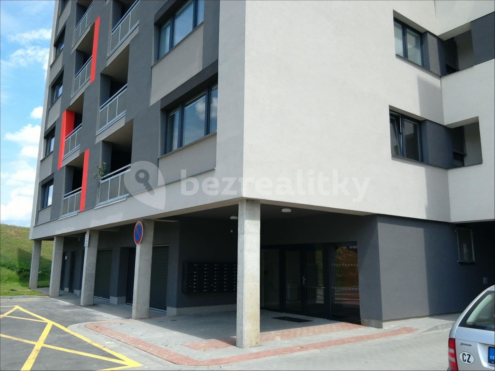 Pronájem bytu 1+kk 36 m², gen. Píky, Olomouc, Olomoucký kraj Pronájem bytu 1+kk 36 m², gen. Píky, Olomouc, Olomoucký kraj