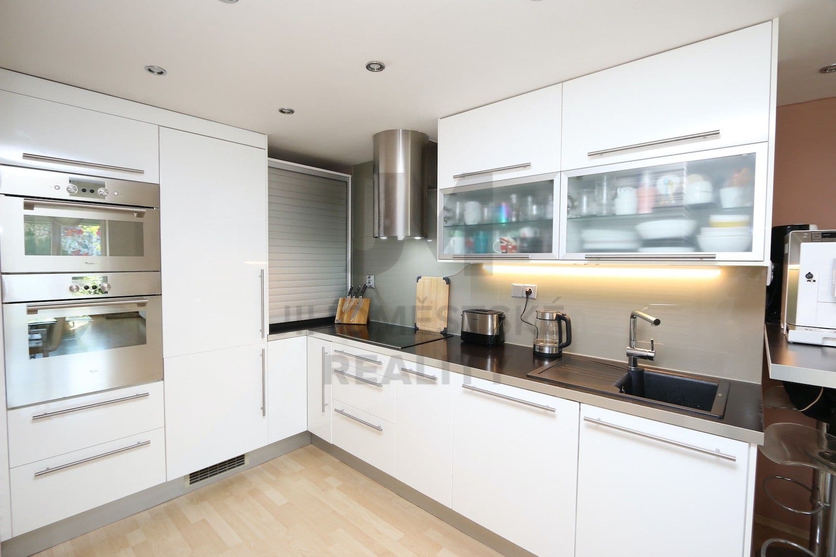 Pronájem bytu 3+kk 76 m², Rižská, Praha, Praha Pronájem bytu 3+kk 76 m², Rižská, Praha, Praha