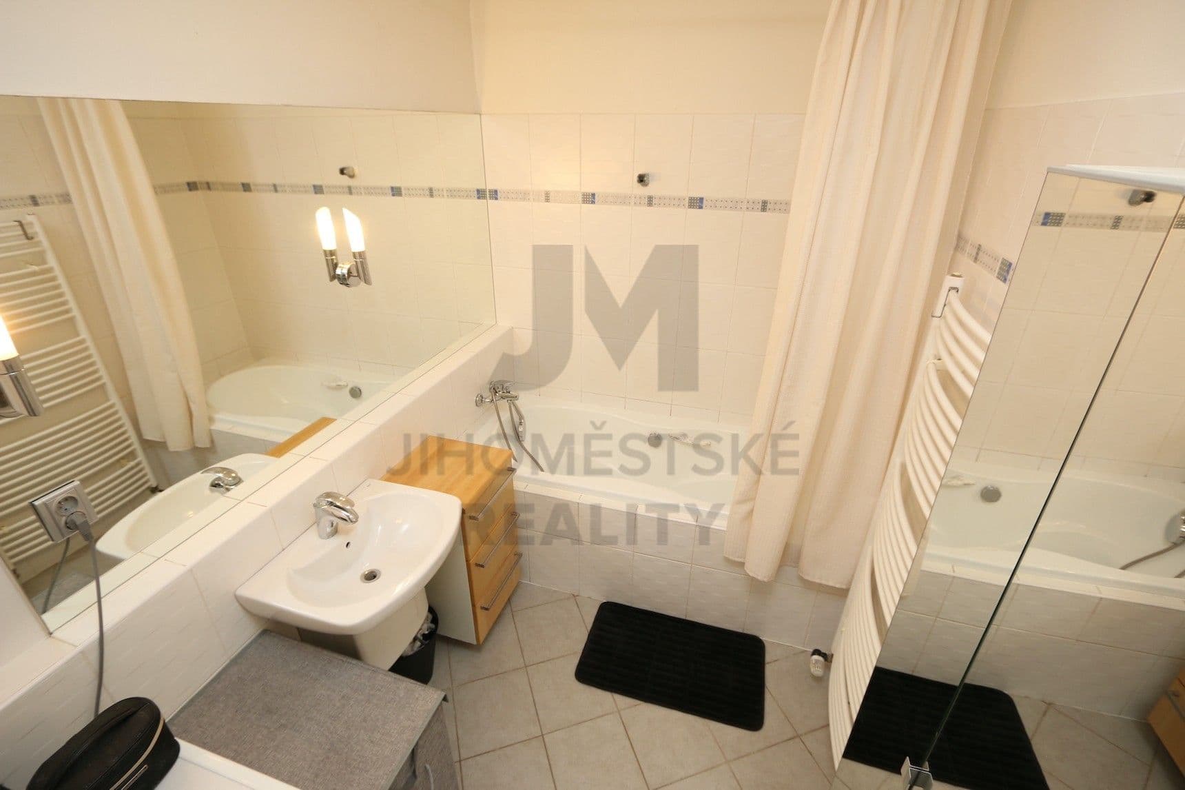 Pronájem bytu 3+kk 76 m², Rižská, Praha, Praha Pronájem bytu 3+kk 76 m², Rižská, Praha, Praha