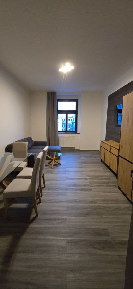 Pronájem bytu 3+1 65 m², Mrázovka, Praha, Praha Pronájem bytu 3+1 65 m², Mrázovka, Praha, Praha