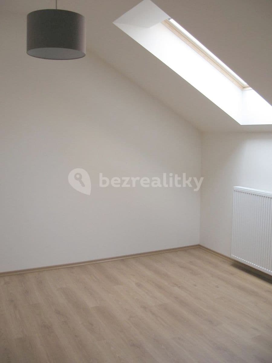 Pronájem bytu 2+kk 45 m², Petákova, Plzeň, Plzeňský kraj Pronájem bytu 2+kk 45 m², Petákova, Plzeň, Plzeňský kraj