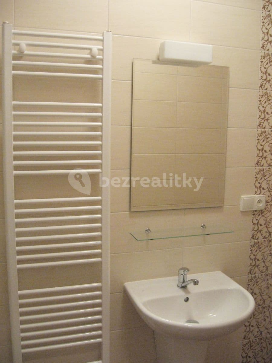 Pronájem bytu 2+kk 45 m², Petákova, Plzeň, Plzeňský kraj Pronájem bytu 2+kk 45 m², Petákova, Plzeň, Plzeňský kraj