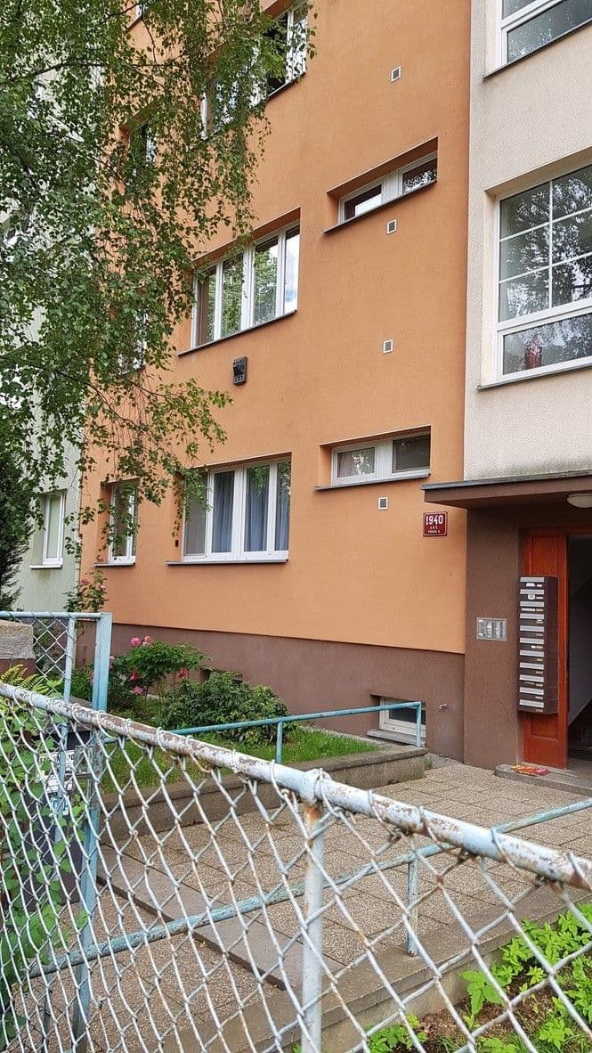 Pronájem bytu 2+kk 40 m², Humpolecká, Praha, Praha Pronájem bytu 2+kk 40 m², Humpolecká, Praha, Praha