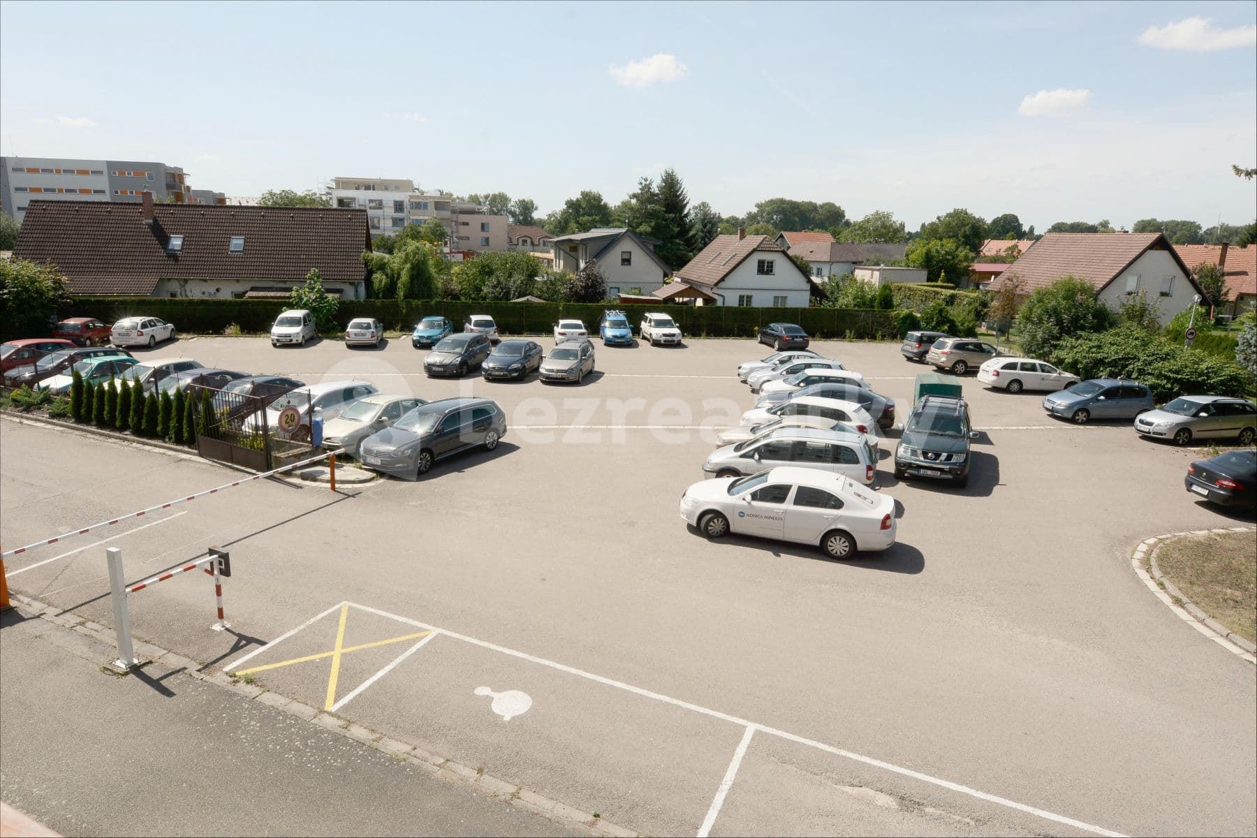 Pronájem kanceláře 60 m², Machkova, Hradec Králové, Královéhradecký kraj Pronájem kanceláře 60 m², Machkova, Hradec Králové, Královéhradecký kraj