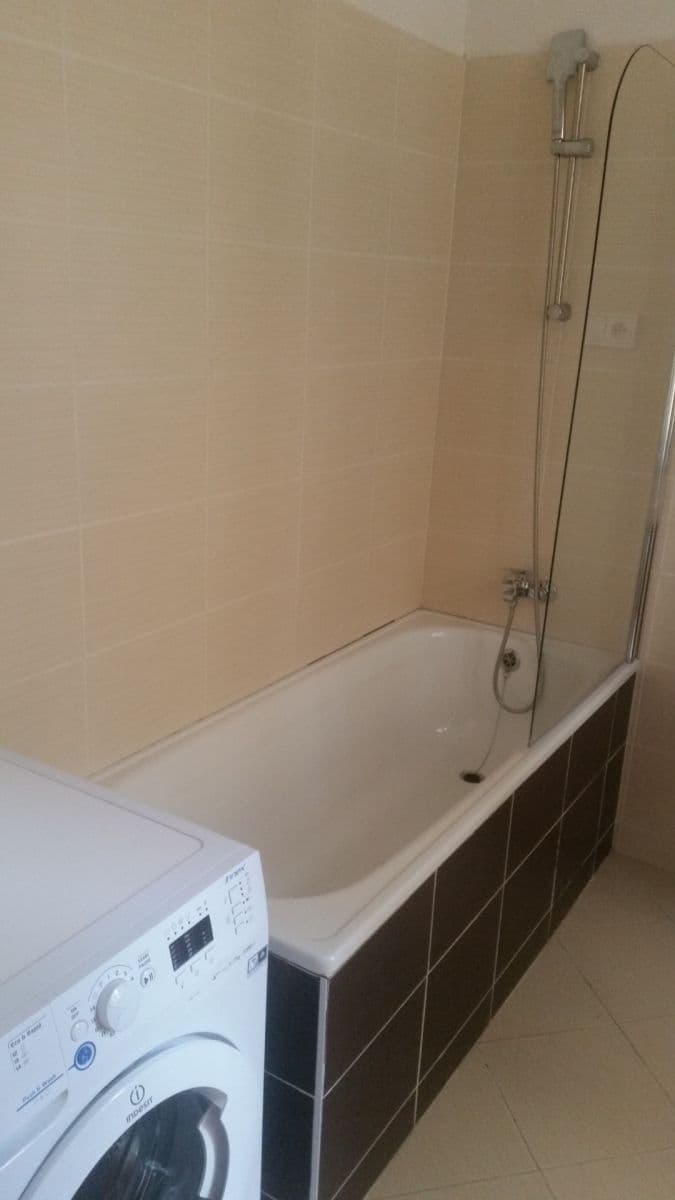 Pronájem bytu 2+kk 60 m², Mikovcova, Praha, Praha Pronájem bytu 2+kk 60 m², Mikovcova, Praha, Praha