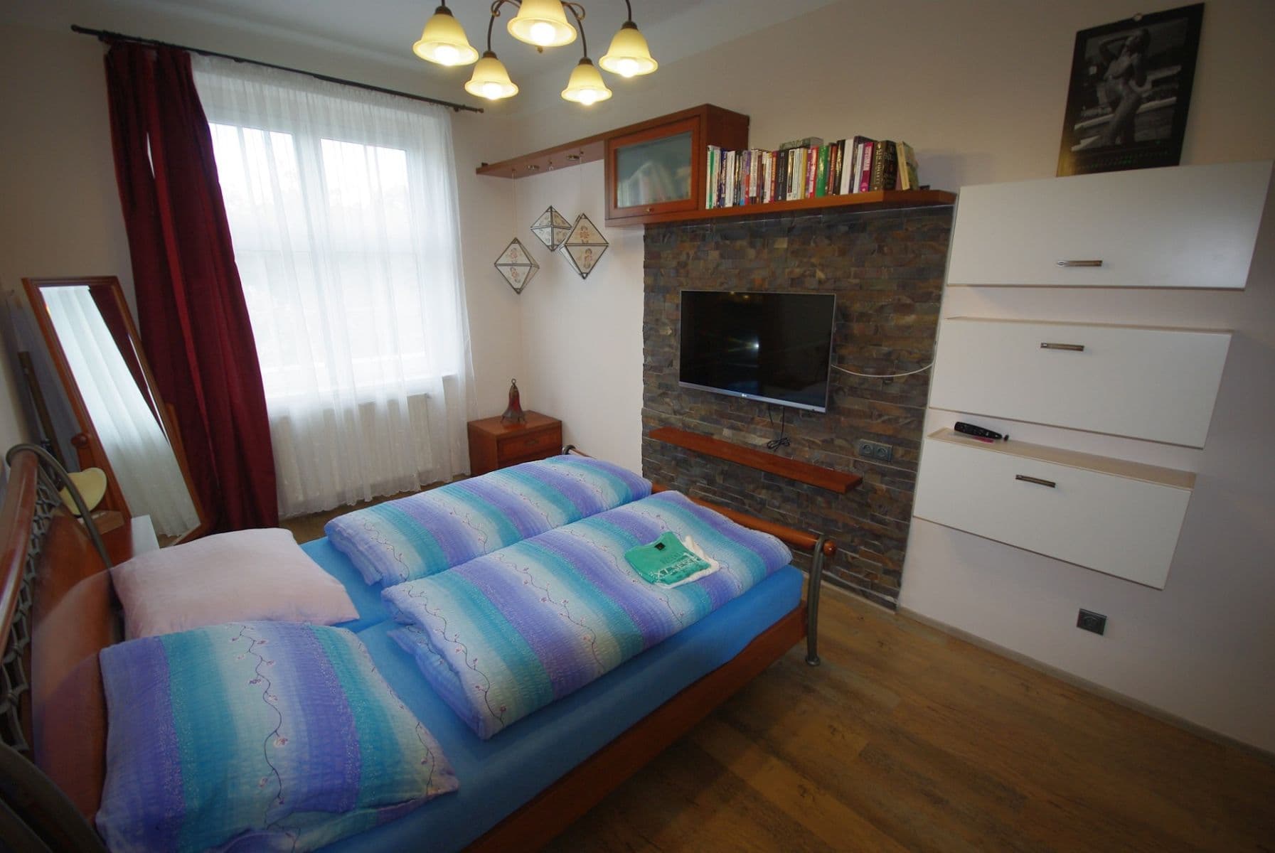 Pronájem bytu 2+1 66 m², V Mezihoří, Praha, Praha Pronájem bytu 2+1 66 m², V Mezihoří, Praha, Praha