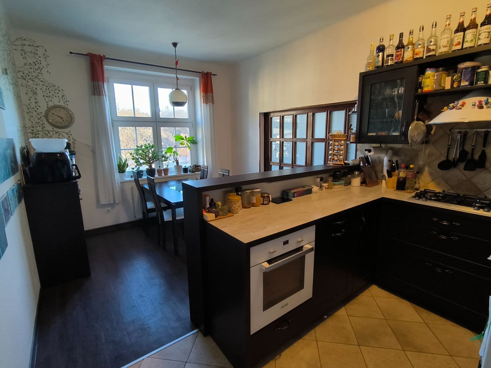 Pronájem bytu 2+1 66 m², V Mezihoří, Praha, Praha Pronájem bytu 2+1 66 m², V Mezihoří, Praha, Praha