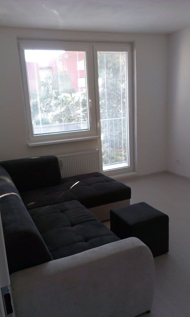 Pronájem bytu 2+1 57 m², Jeronýmova, Frýdek-Místek, Moravskoslezský kraj Pronájem bytu 2+1 57 m², Jeronýmova, Frýdek-Místek, Moravskoslezský kraj