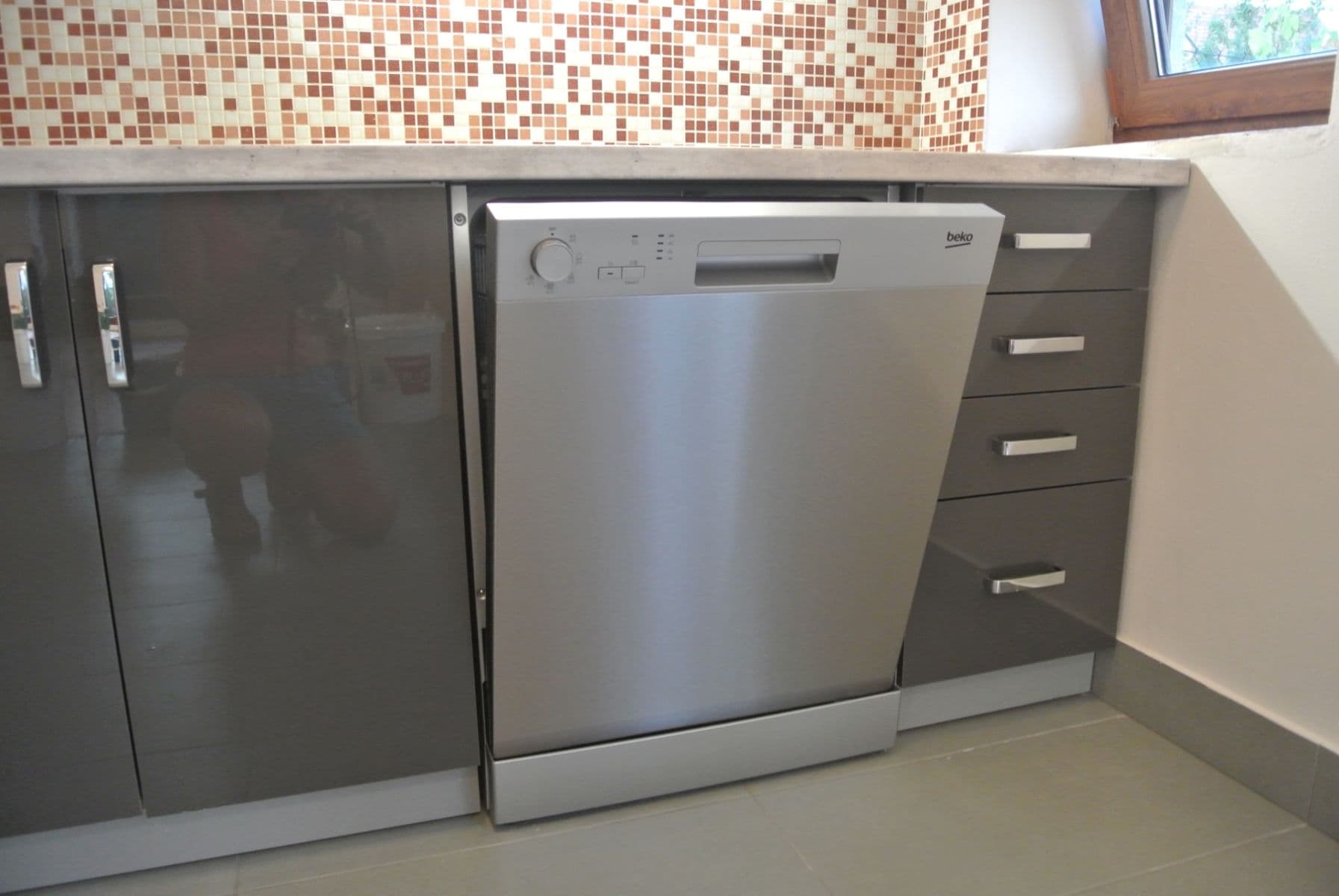 Pronájem bytu 2+kk 50 m², Lomená, Zbuzany, Středočeský kraj Pronájem bytu 2+kk 50 m², Lomená, Zbuzany, Středočeský kraj