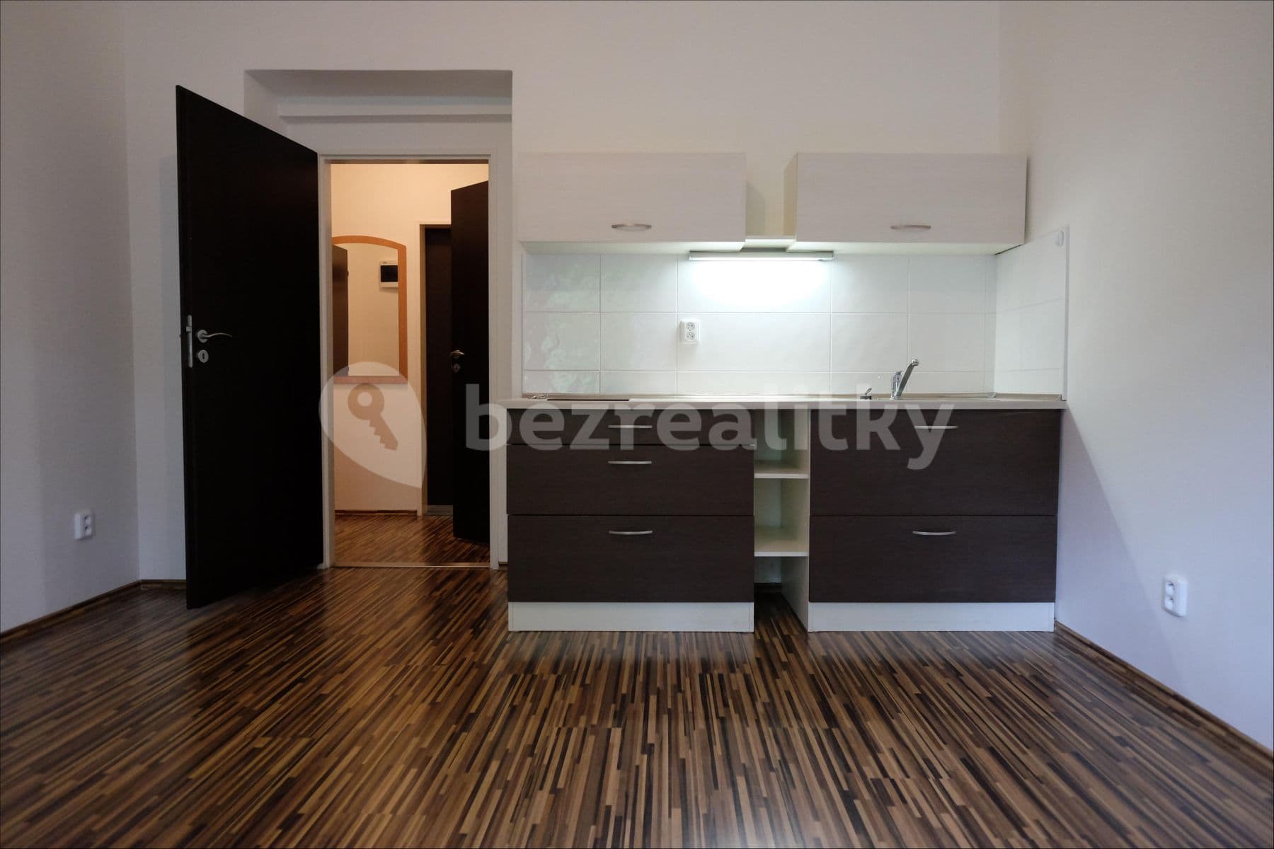 Pronájem bytu 1+kk 24 m², Zbraslavská, Praha, Praha Pronájem bytu 1+kk 24 m², Zbraslavská, Praha, Praha