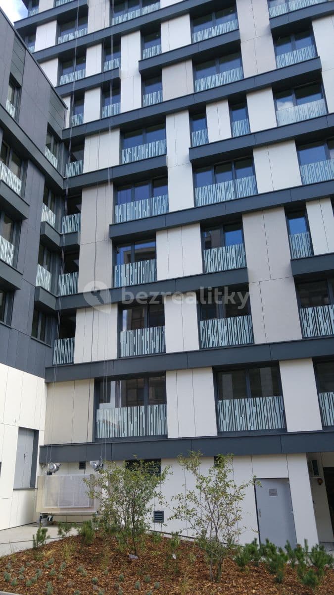 Pronájem bytu 1+kk 57 m², Olšanská, Praha, Praha Pronájem bytu 1+kk 57 m², Olšanská, Praha, Praha