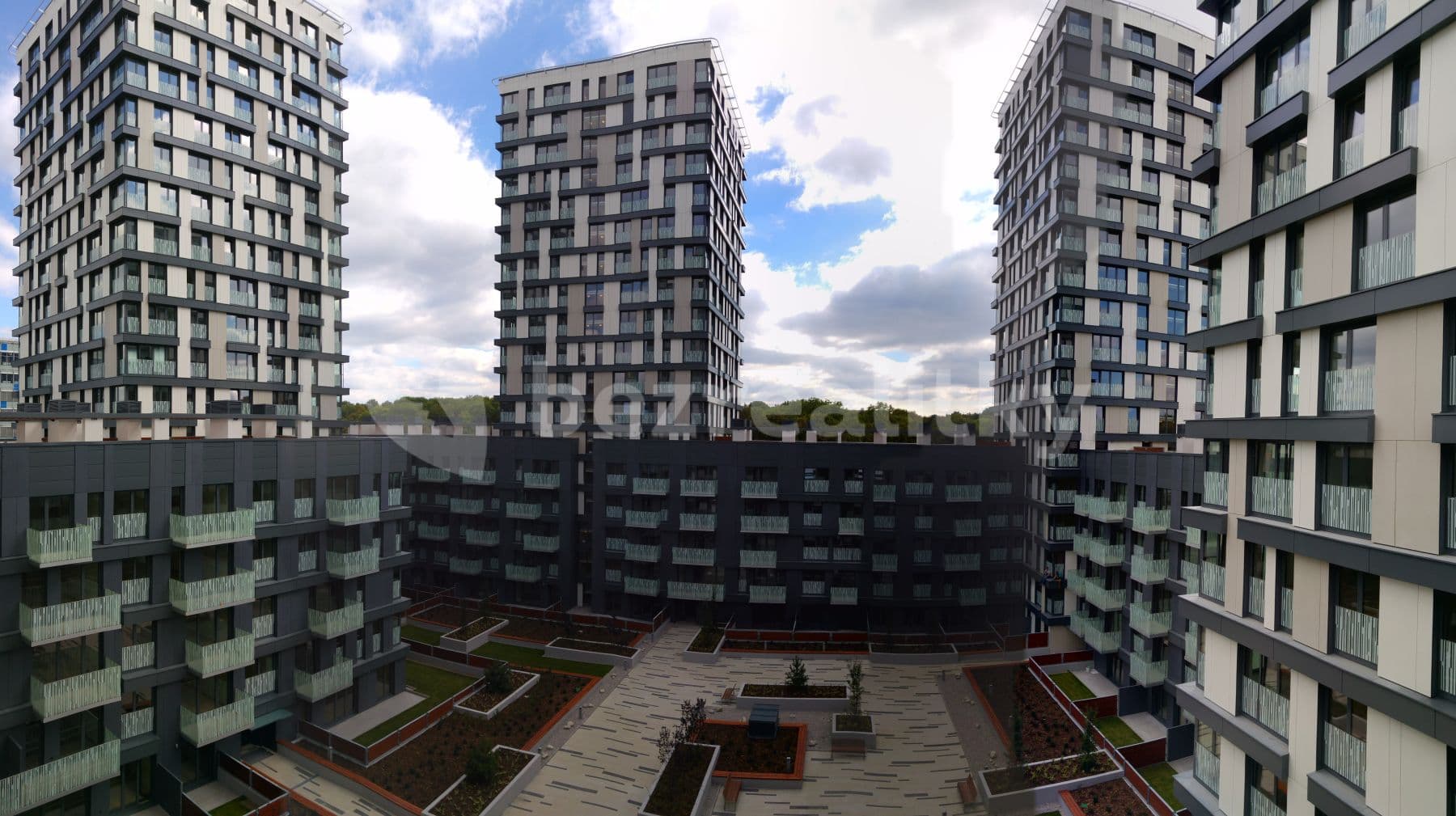 Pronájem bytu 1+kk 57 m², Olšanská, Praha, Praha Pronájem bytu 1+kk 57 m², Olšanská, Praha, Praha