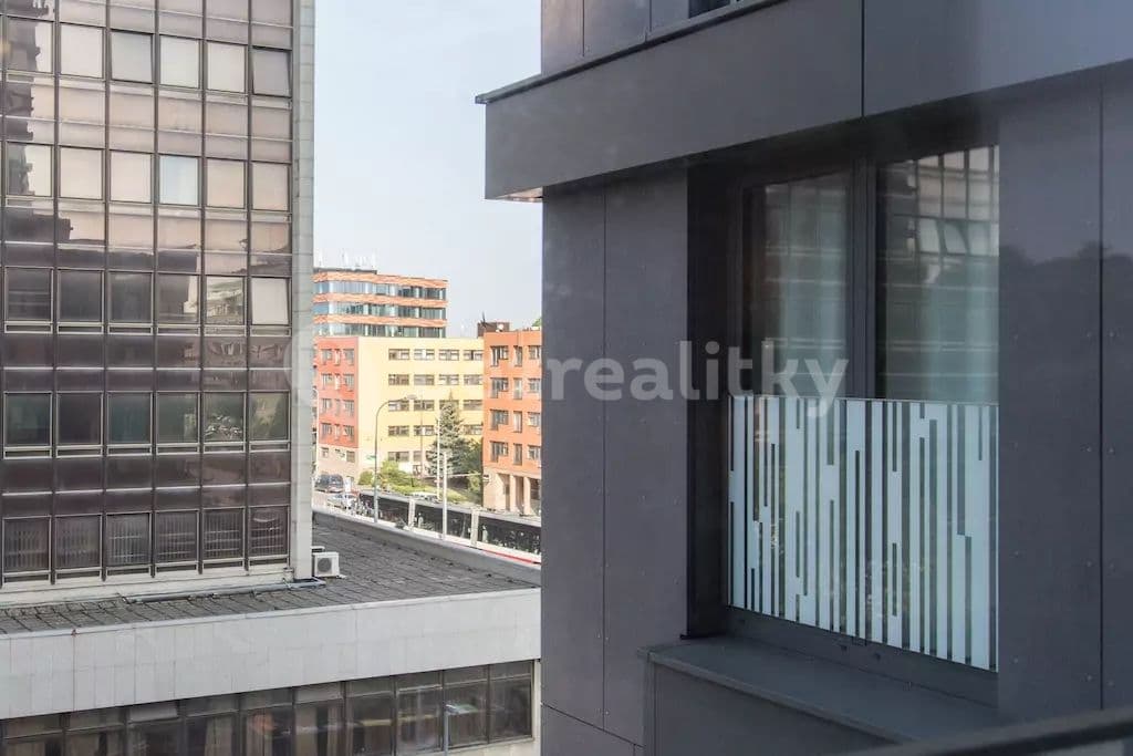 Pronájem bytu 1+kk 57 m², Olšanská, Praha, Praha Pronájem bytu 1+kk 57 m², Olšanská, Praha, Praha