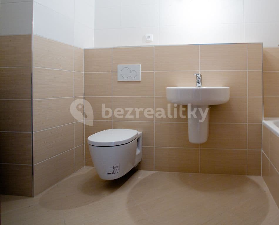 Pronájem bytu 1+kk 38 m², náměstí Junkových, Praha, Praha Pronájem bytu 1+kk 38 m², náměstí Junkových, Praha, Praha
