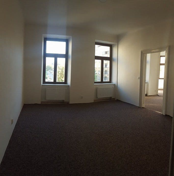 Pronájem bytu 4+1 113 m², Merhautova, Brno, Jihomoravský kraj Pronájem bytu 4+1 113 m², Merhautova, Brno, Jihomoravský kraj