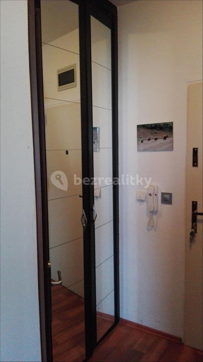 Pronájem bytu 2+kk 63 m², Langrova, Brno, Jihomoravský kraj Pronájem bytu 2+kk 63 m², Langrova, Brno, Jihomoravský kraj