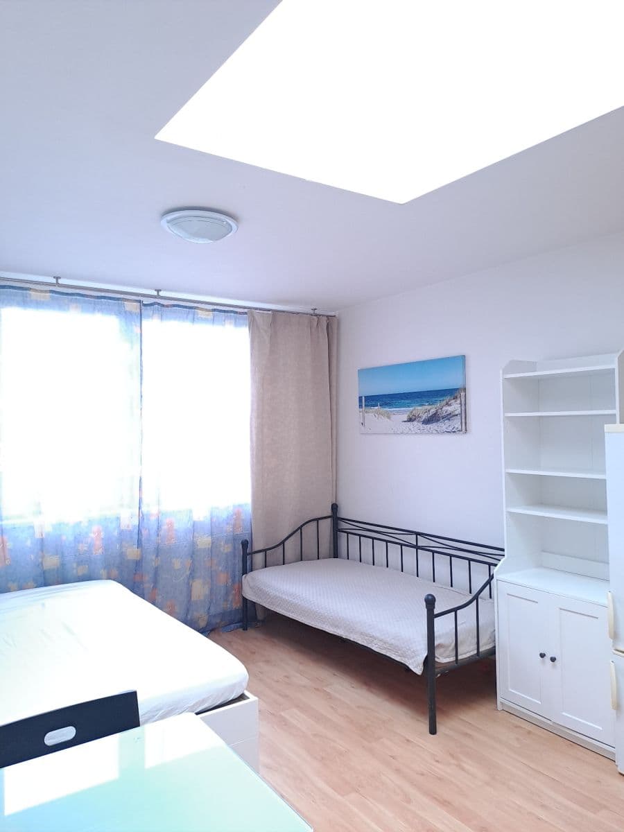 Pronájem bytu 1+kk 32 m², Míšovická, Praha, Praha Pronájem bytu 1+kk 32 m², Míšovická, Praha, Praha