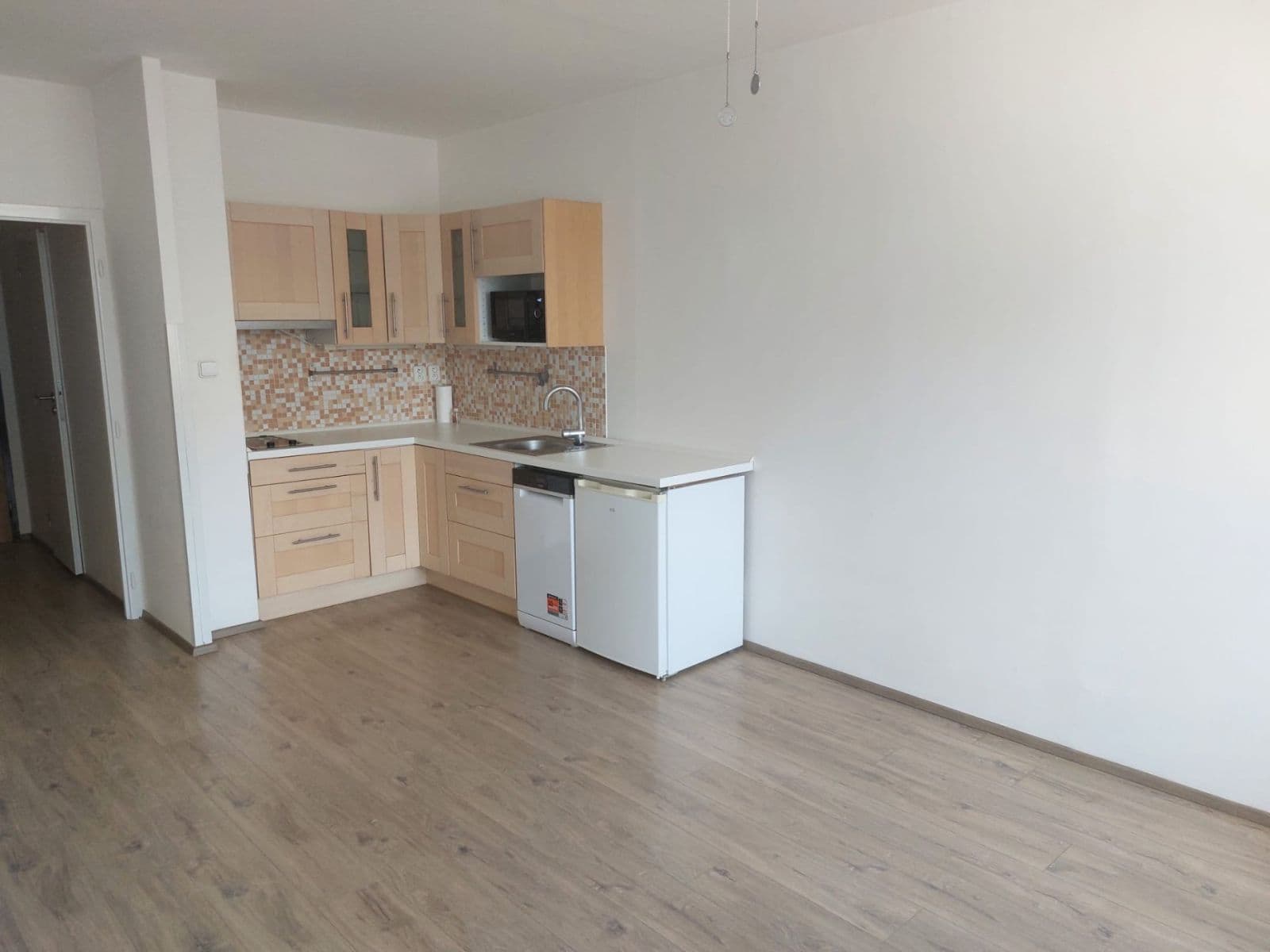 Pronájem bytu 2+kk 40 m², Leopoldova, Praha, Praha Pronájem bytu 2+kk 40 m², Leopoldova, Praha, Praha