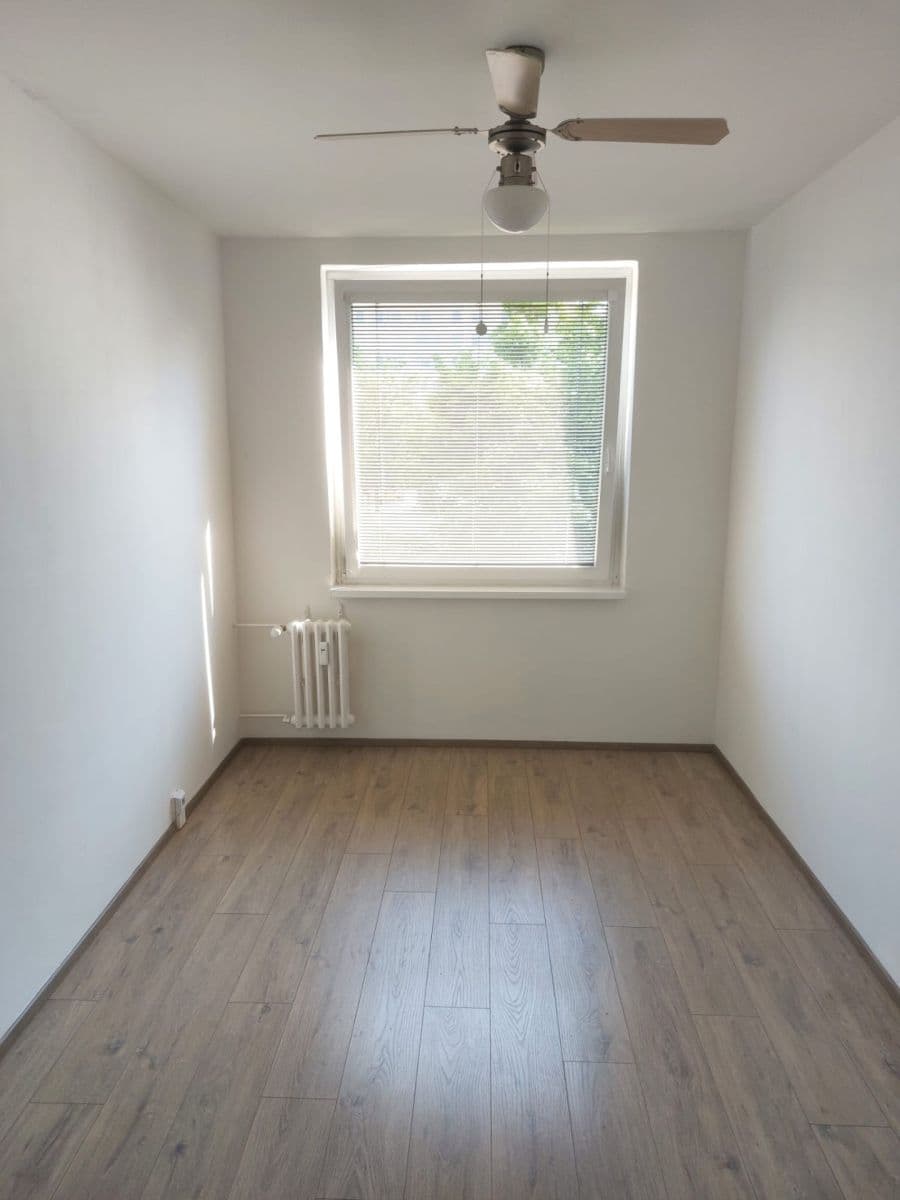 Pronájem bytu 2+kk 40 m², Leopoldova, Praha, Praha Pronájem bytu 2+kk 40 m², Leopoldova, Praha, Praha