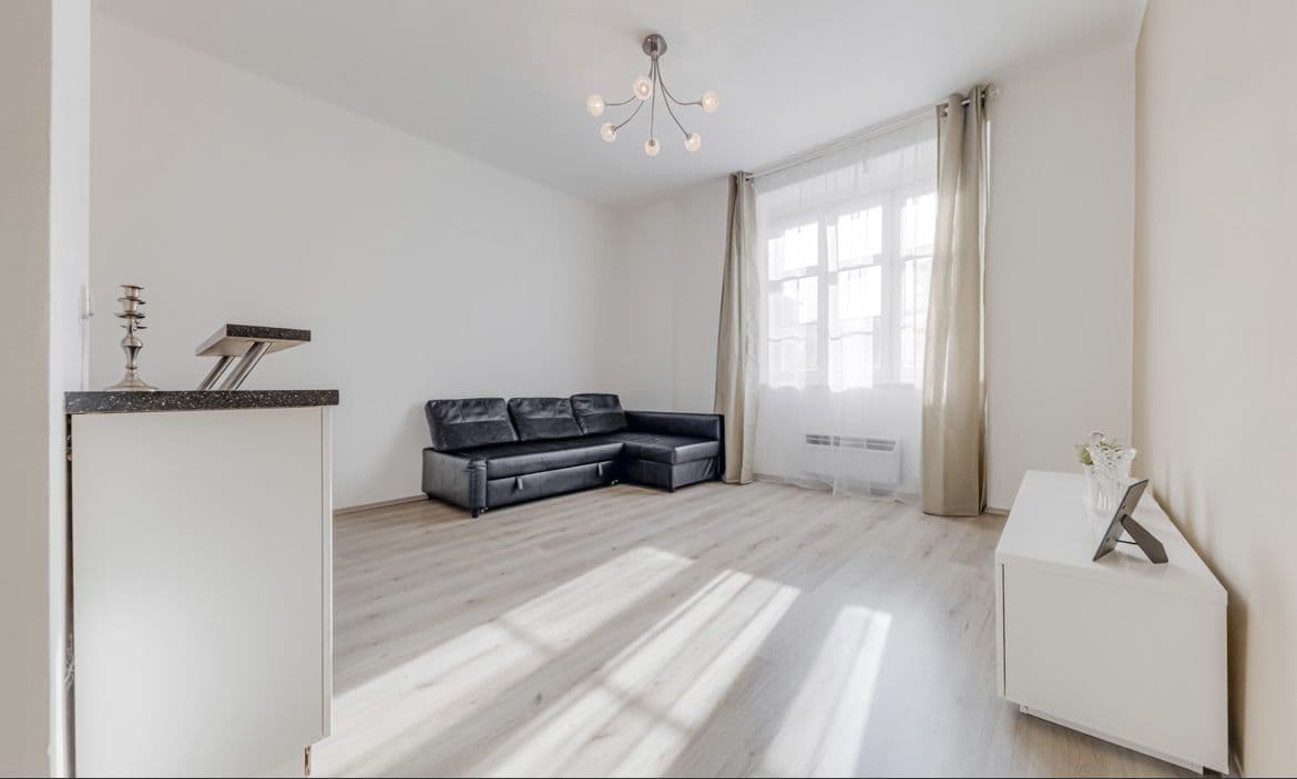 Pronájem bytu 2+1 60 m², 5. května, Praha, Praha Pronájem bytu 2+1 60 m², 5. května, Praha, Praha