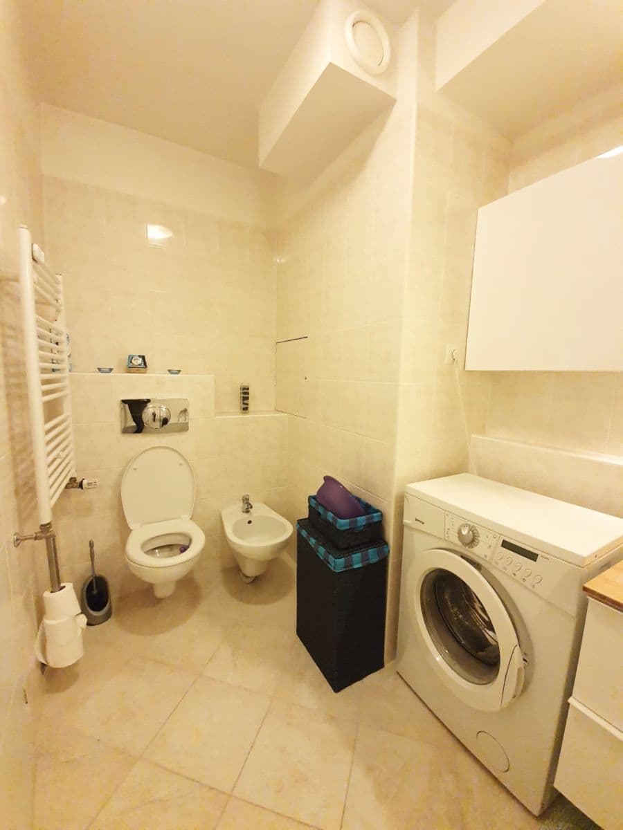 Prodej bytu 2+kk 53 m², Hnězdenská, Praha, Praha Prodej bytu 2+kk 53 m², Hnězdenská, Praha, Praha