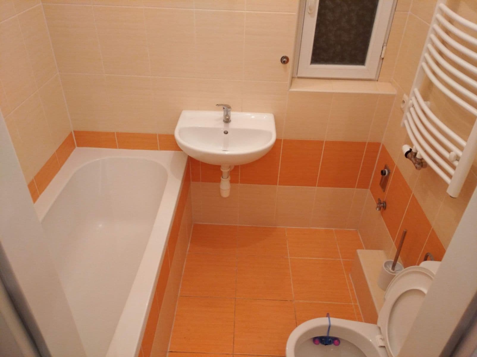 Pronájem bytu 2+1 41 m², Pod vilami, Praha, Praha Pronájem bytu 2+1 41 m², Pod vilami, Praha, Praha
