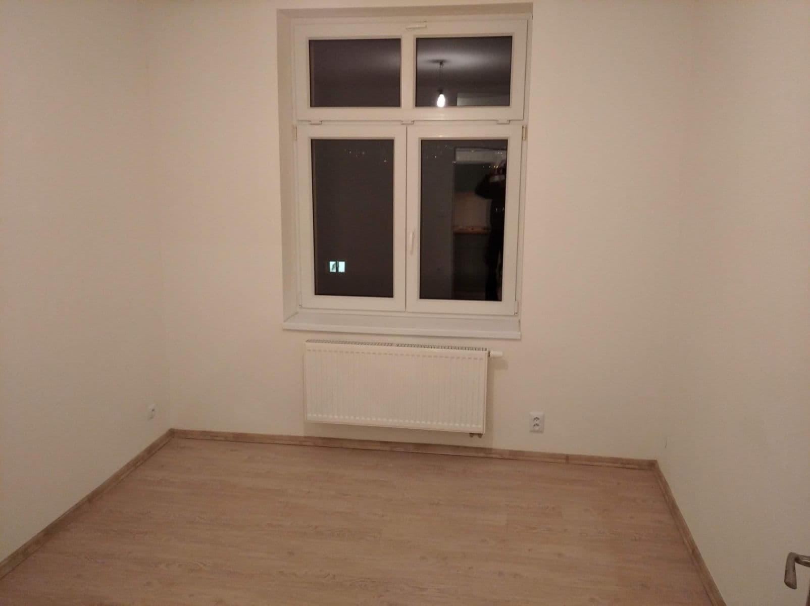 Pronájem bytu 2+1 41 m², Pod vilami, Praha, Praha Pronájem bytu 2+1 41 m², Pod vilami, Praha, Praha