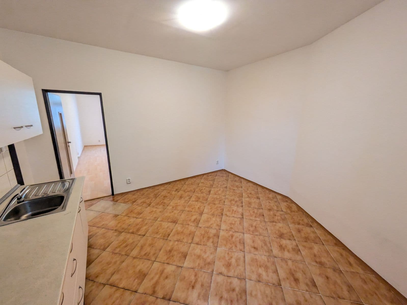 Pronájem bytu 1+1 52 m², Lounská, Teplice, Ústecký kraj Pronájem bytu 1+1 52 m², Lounská, Teplice, Ústecký kraj