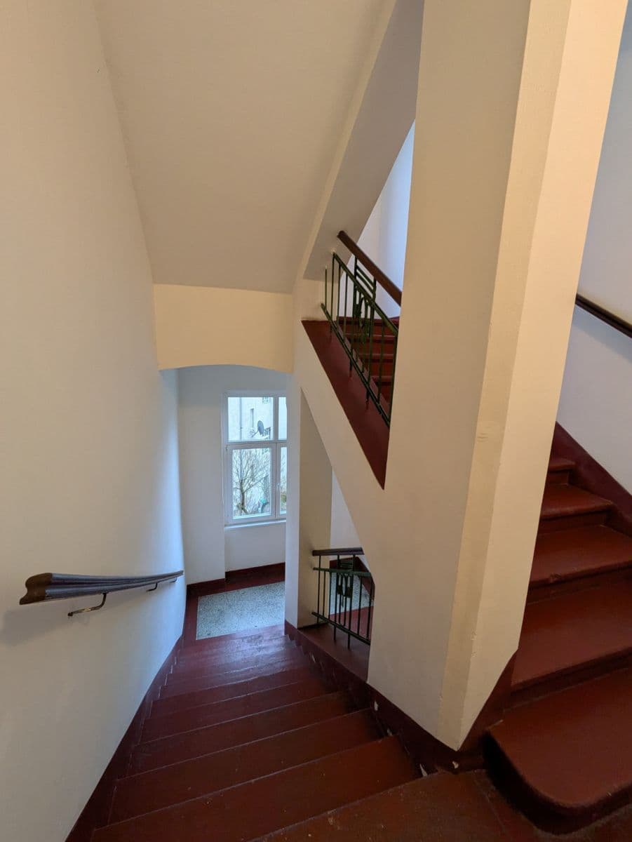 Pronájem bytu 1+1 52 m², Lounská, Teplice, Ústecký kraj Pronájem bytu 1+1 52 m², Lounská, Teplice, Ústecký kraj