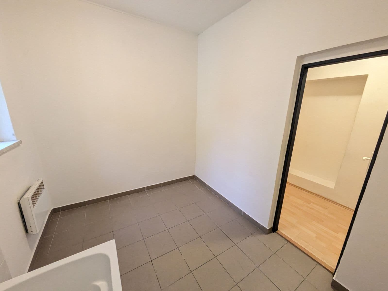 Pronájem bytu 1+1 52 m², Lounská, Teplice, Ústecký kraj Pronájem bytu 1+1 52 m², Lounská, Teplice, Ústecký kraj