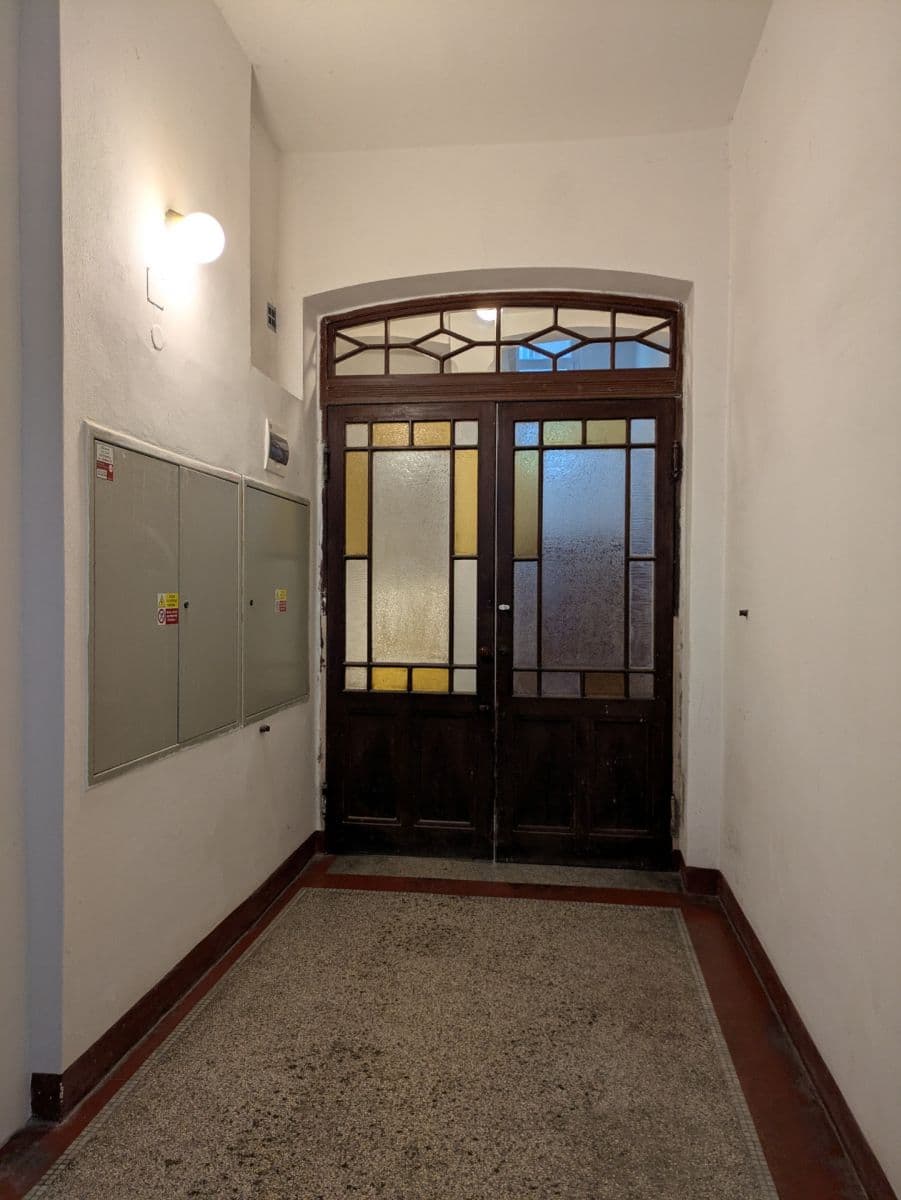 Pronájem bytu 1+1 52 m², Lounská, Teplice, Ústecký kraj Pronájem bytu 1+1 52 m², Lounská, Teplice, Ústecký kraj