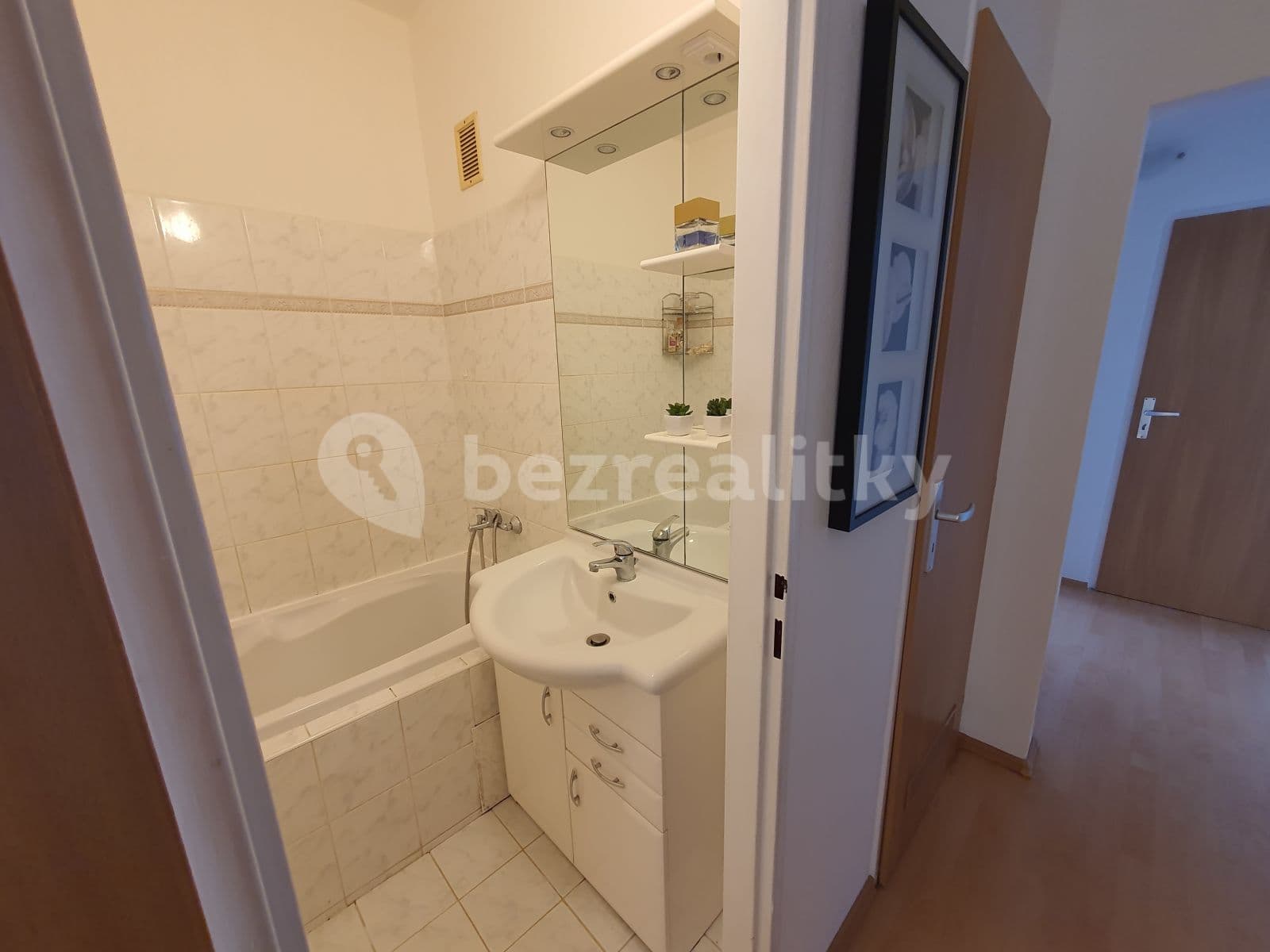 Pronájem bytu 2+1 60 m², Boskovická, Brno, Jihomoravský kraj Pronájem bytu 2+1 60 m², Boskovická, Brno, Jihomoravský kraj