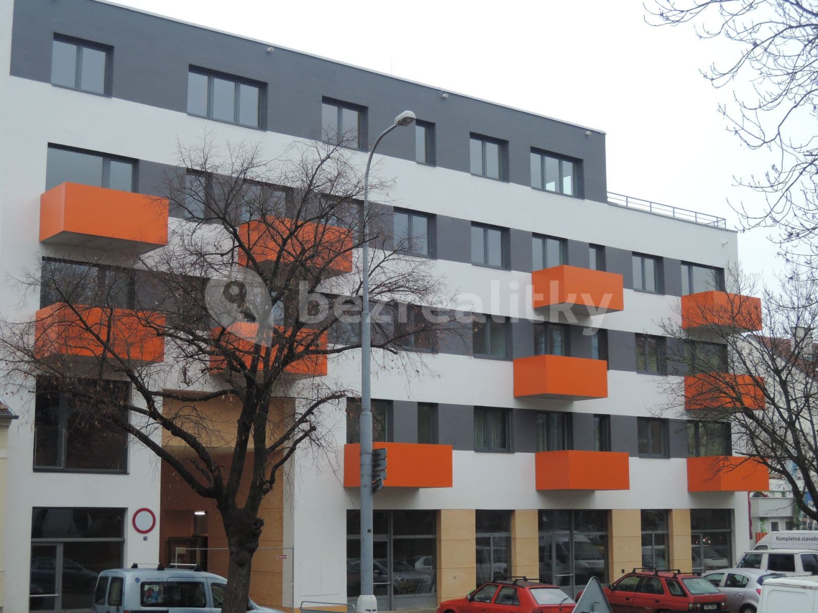 Pronájem bytu 2+kk 47 m², Mojmírovo náměstí, Brno, Jihomoravský kraj Pronájem bytu 2+kk 47 m², Mojmírovo náměstí, Brno, Jihomoravský kraj