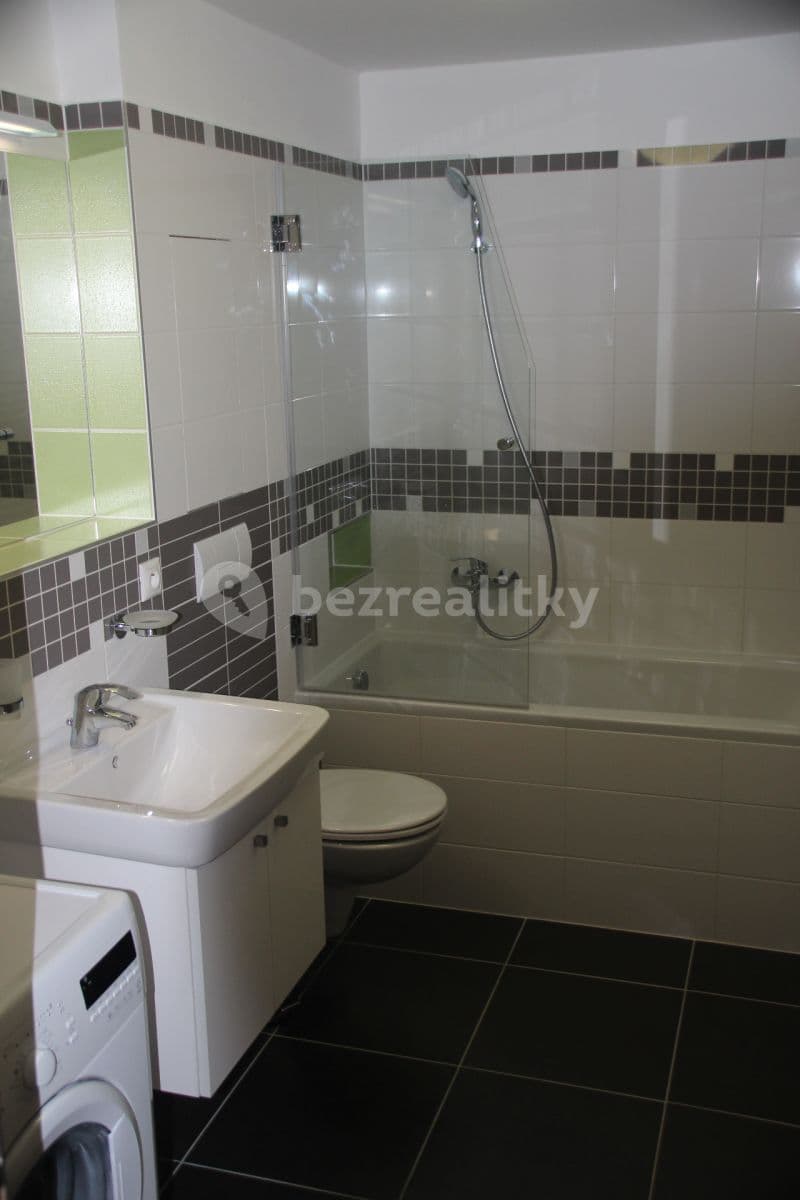Pronájem bytu 2+kk 47 m², Mojmírovo náměstí, Brno, Jihomoravský kraj Pronájem bytu 2+kk 47 m², Mojmírovo náměstí, Brno, Jihomoravský kraj