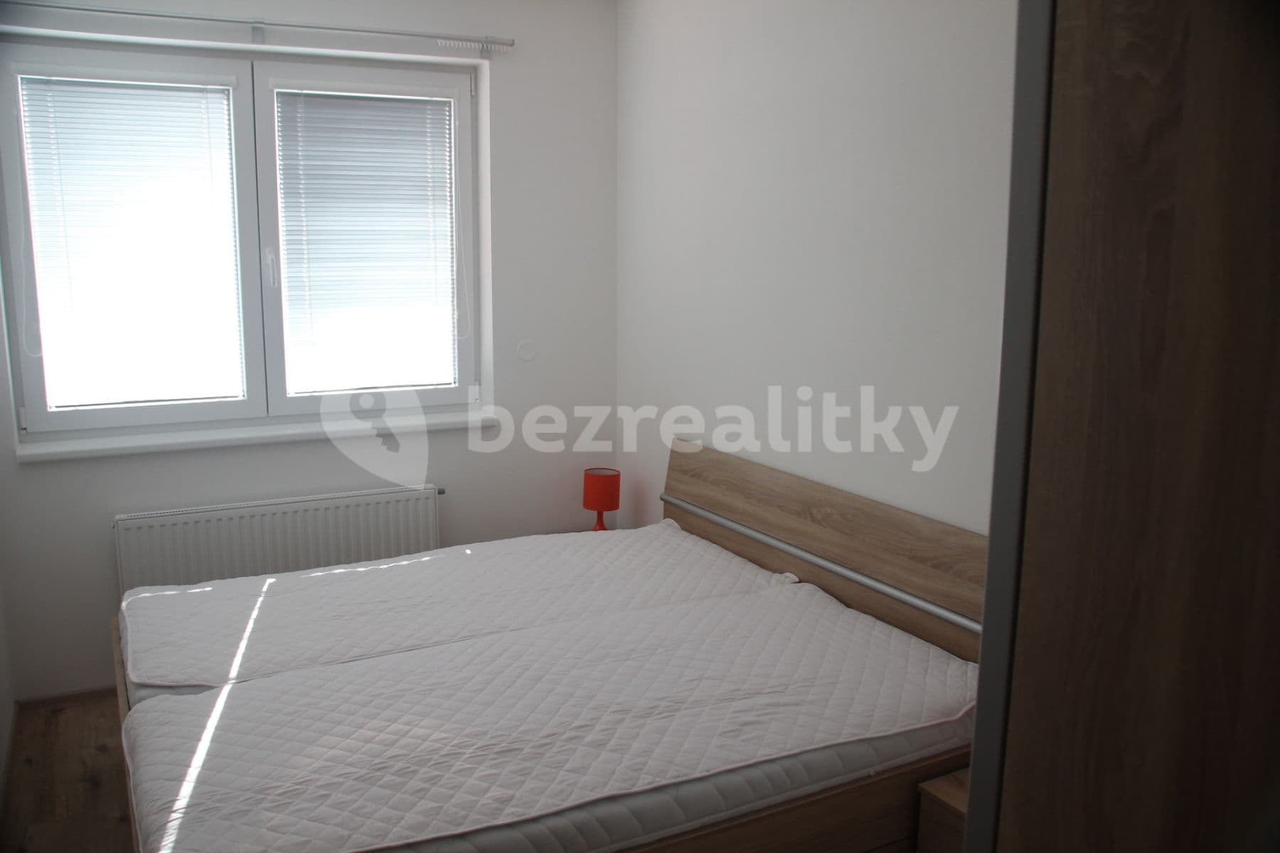 Pronájem bytu 2+kk 47 m², Mojmírovo náměstí, Brno, Jihomoravský kraj Pronájem bytu 2+kk 47 m², Mojmírovo náměstí, Brno, Jihomoravský kraj