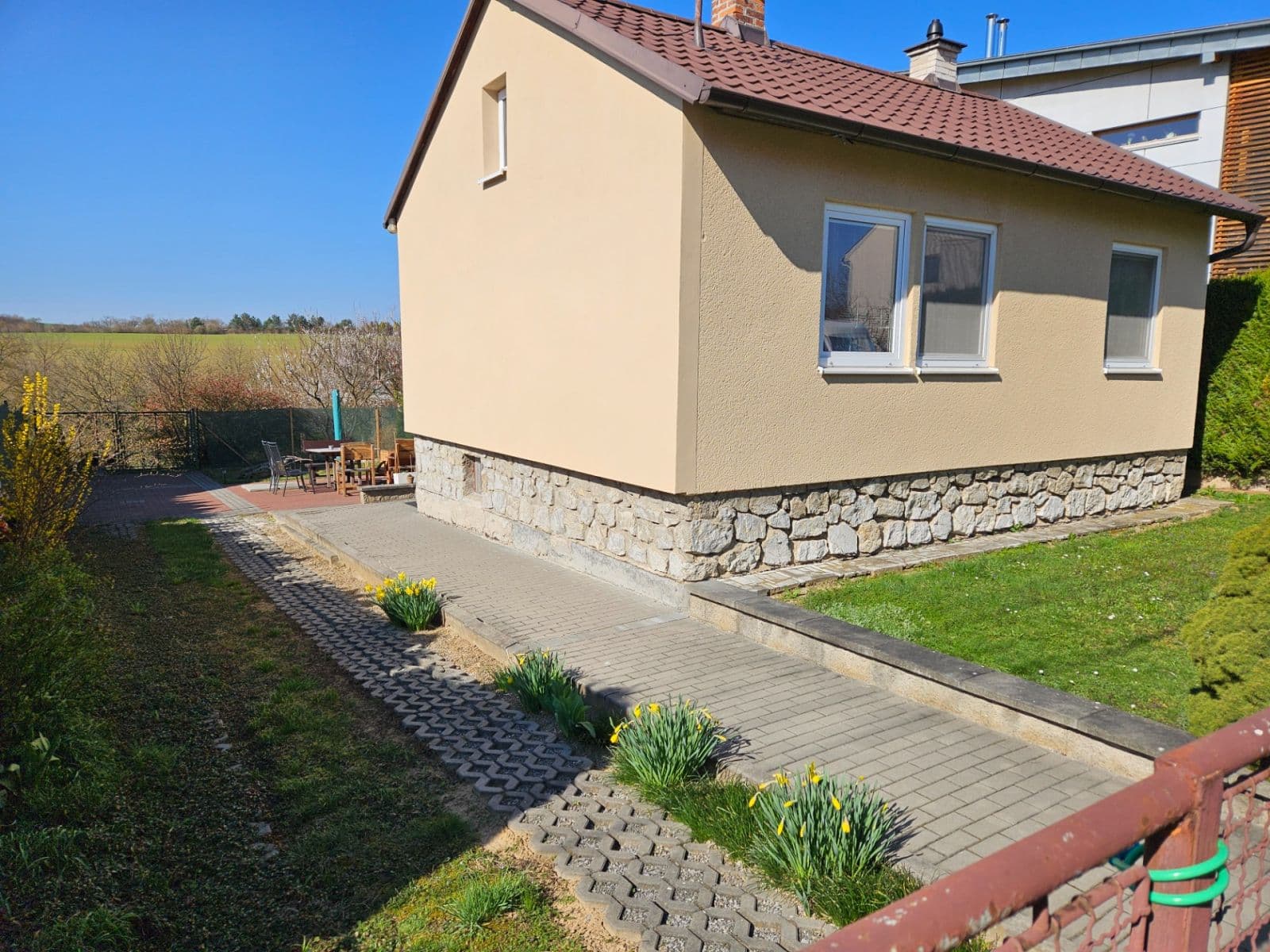 Pronájem domu 65 m², pozemek 450 m², Jiráskova, Bílovice nad Svitavou, Jihomoravský kraj Pronájem domu 65 m², pozemek 450 m², Jiráskova, Bílovice nad Svitavou, Jihomoravský kraj