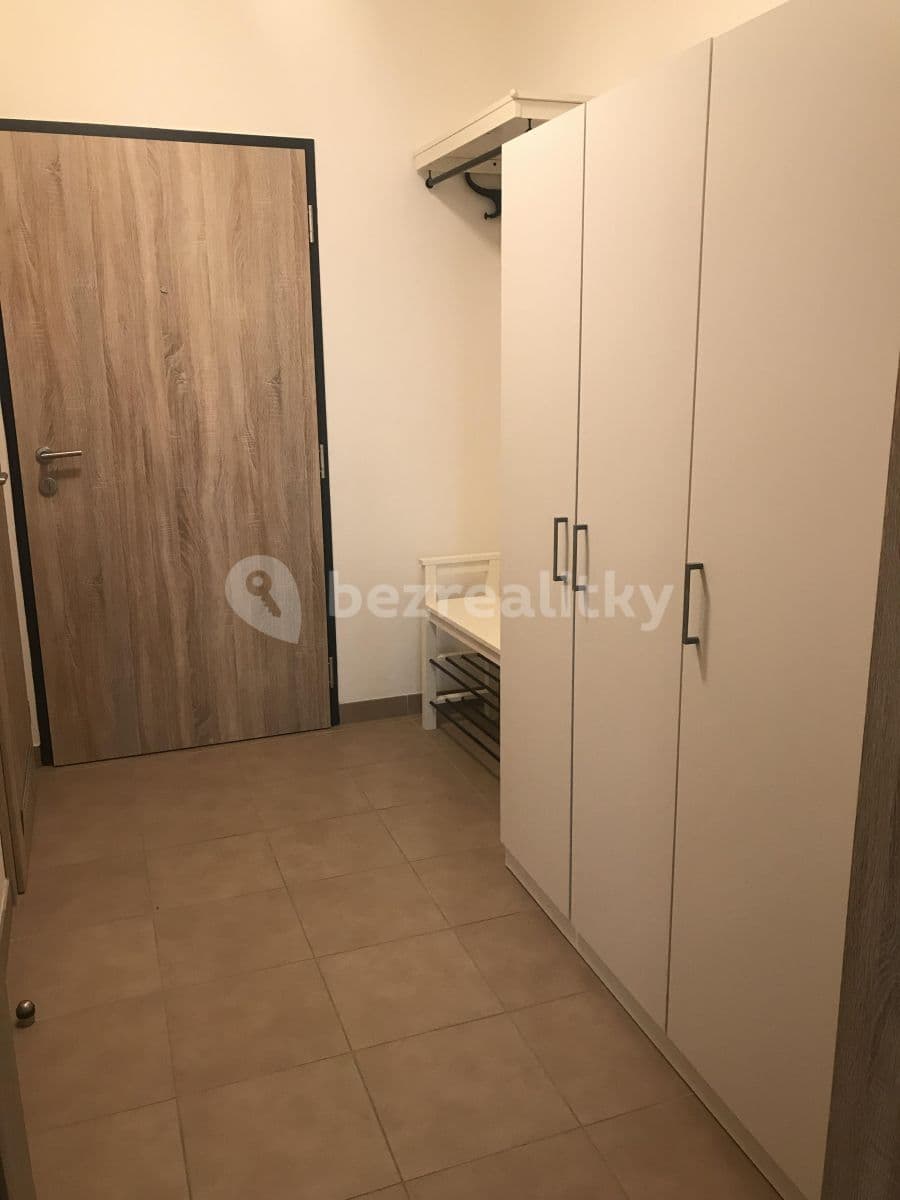 Pronájem bytu 1+kk 35 m², Praha, Praha Pronájem bytu 1+kk 35 m², Praha, Praha