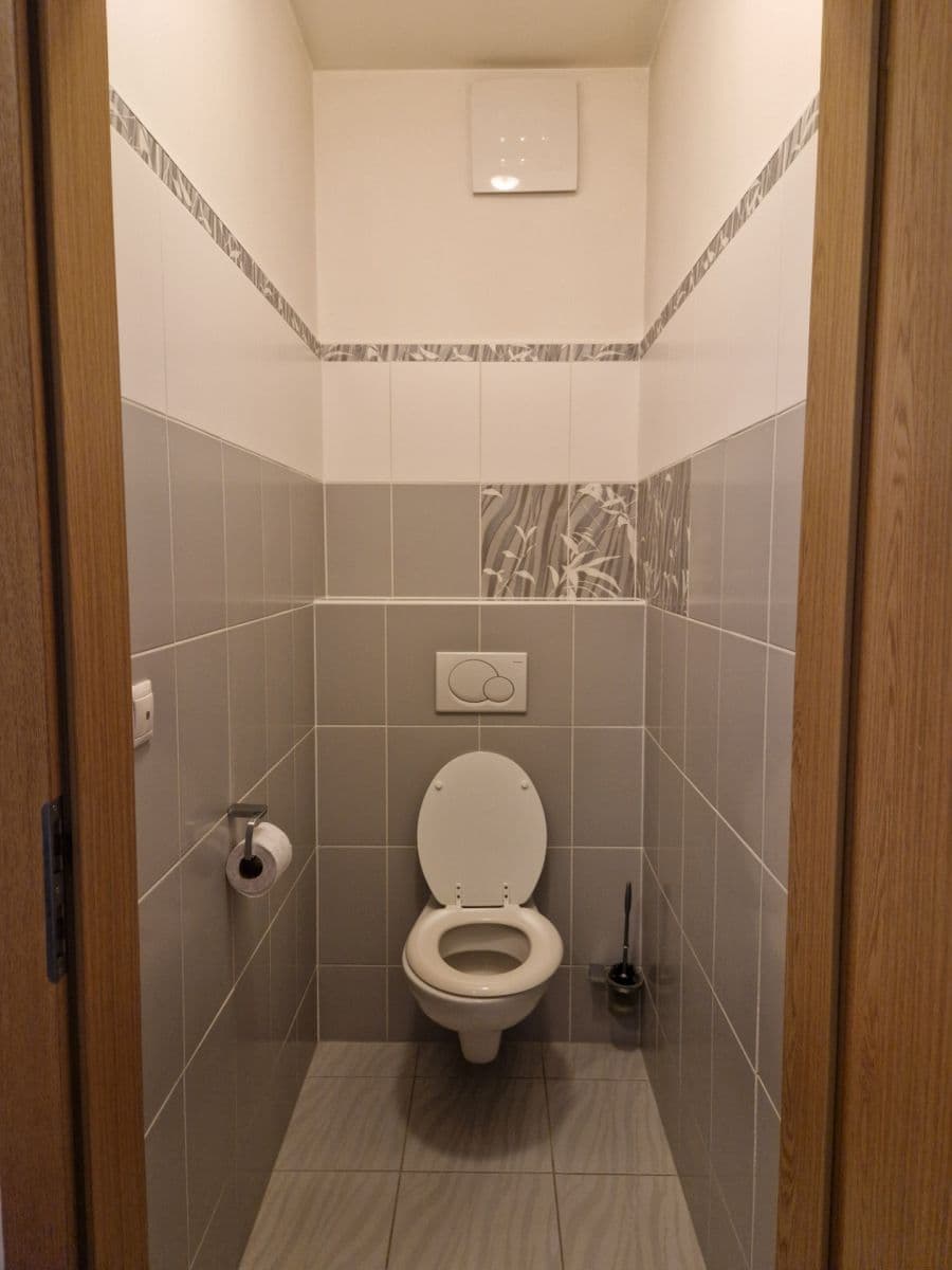 Pronájem bytu 2+kk 50 m², Václava Trojana, Praha, Praha Pronájem bytu 2+kk 50 m², Václava Trojana, Praha, Praha