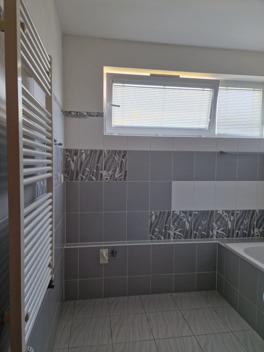 Pronájem bytu 2+kk 50 m², Václava Trojana, Praha, Praha Pronájem bytu 2+kk 50 m², Václava Trojana, Praha, Praha