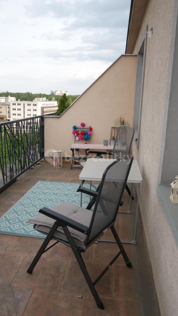 Pronájem bytu 1+1 43 m², Jana Želivského, Praha, Praha Pronájem bytu 1+1 43 m², Jana Želivského, Praha, Praha