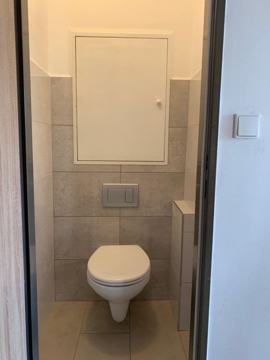 Pronájem bytu Garsoniéra 38 m², Běchorská, Praha, Praha Pronájem bytu Garsoniéra 38 m², Běchorská, Praha, Praha