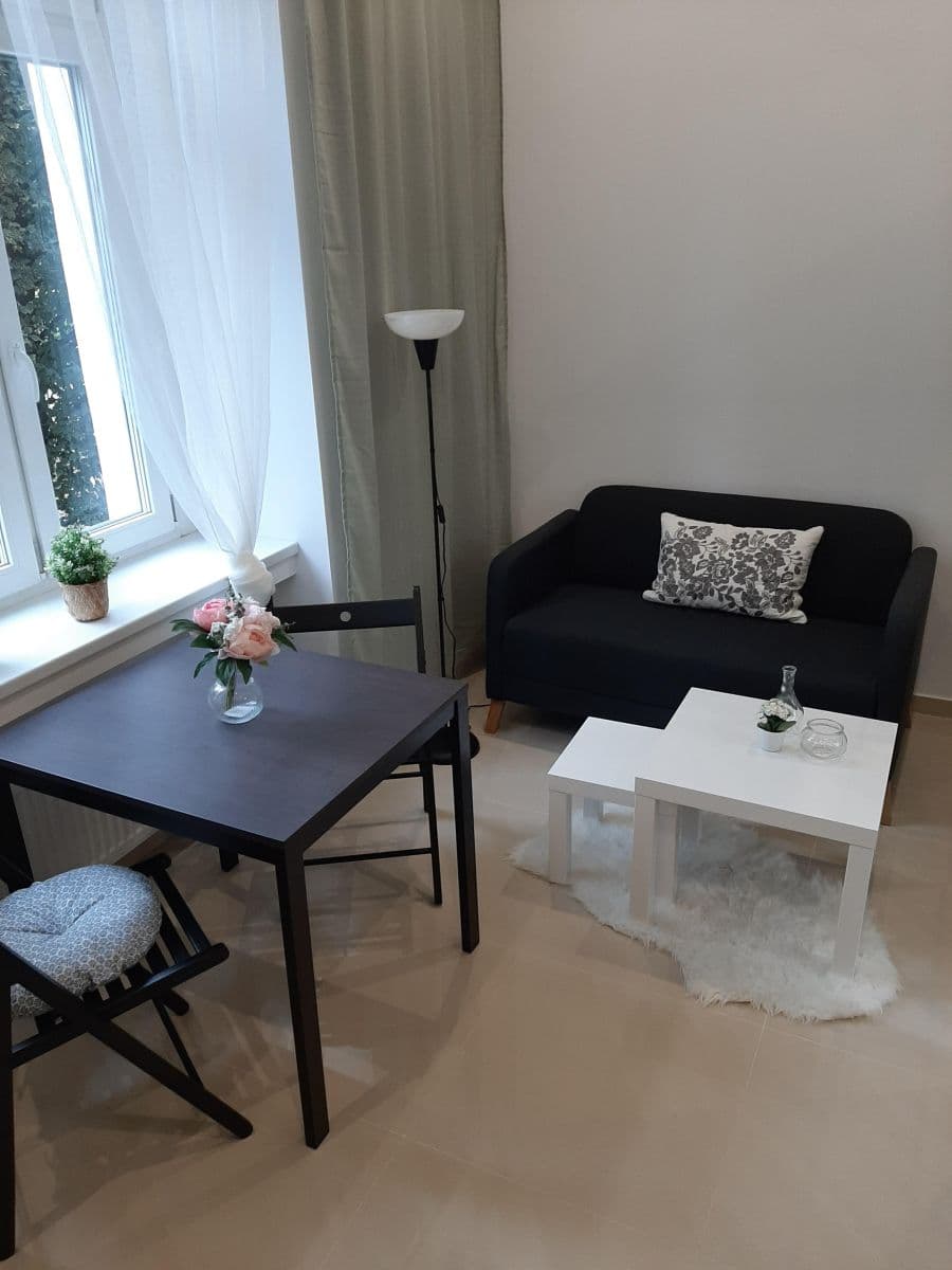 Pronájem bytu Garsoniéra 25 m², Nuselská, Praha, Praha Pronájem bytu Garsoniéra 25 m², Nuselská, Praha, Praha