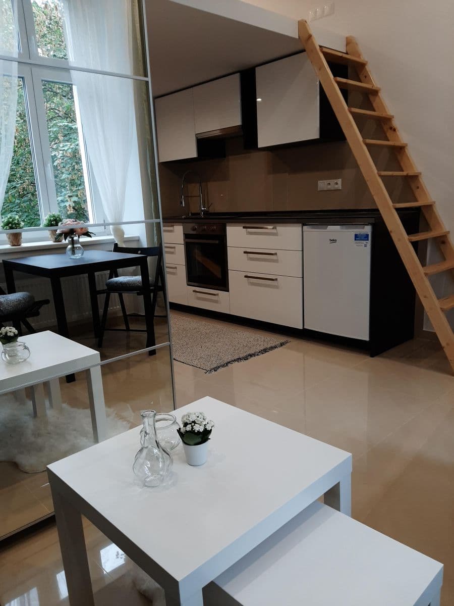 Pronájem bytu Garsoniéra 25 m², Nuselská, Praha, Praha Pronájem bytu Garsoniéra 25 m², Nuselská, Praha, Praha