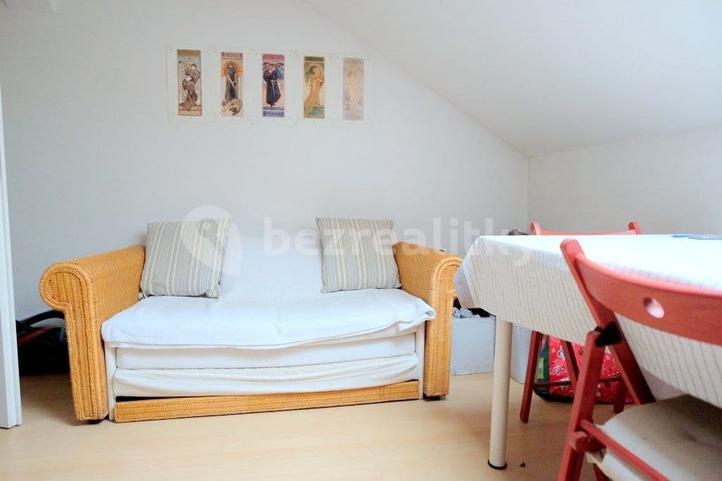 Pronájem bytu 2+1 69 m², Francouzská, Praha, Praha Pronájem bytu 2+1 69 m², Francouzská, Praha, Praha