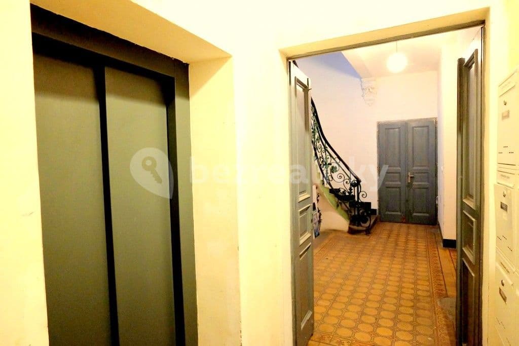 Pronájem bytu 2+1 69 m², Francouzská, Praha, Praha Pronájem bytu 2+1 69 m², Francouzská, Praha, Praha