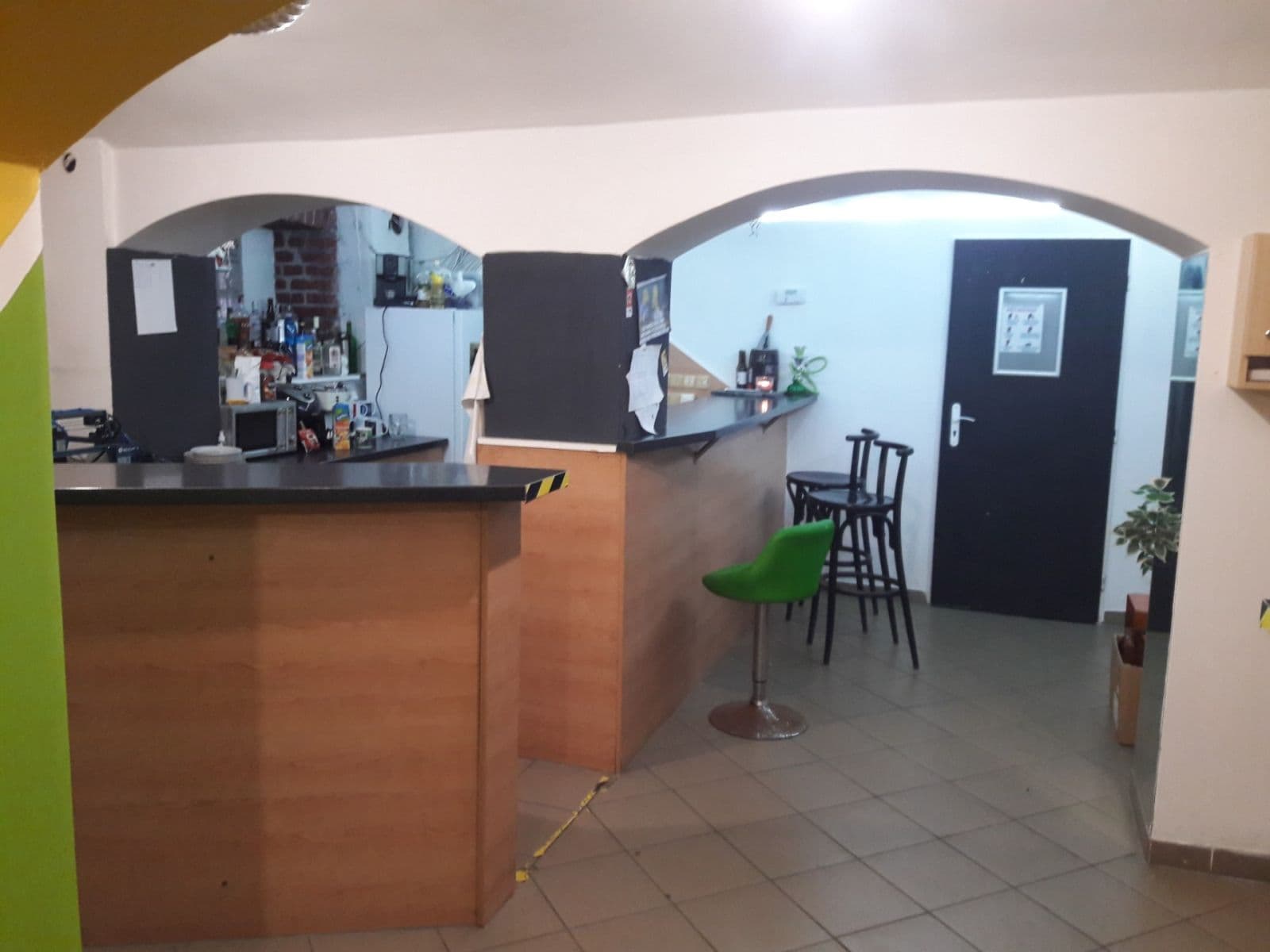 Pronájem nebytového prostoru 45 m², Hronovická, Pardubice, Pardubický kraj Pronájem nebytového prostoru 45 m², Hronovická, Pardubice, Pardubický kraj